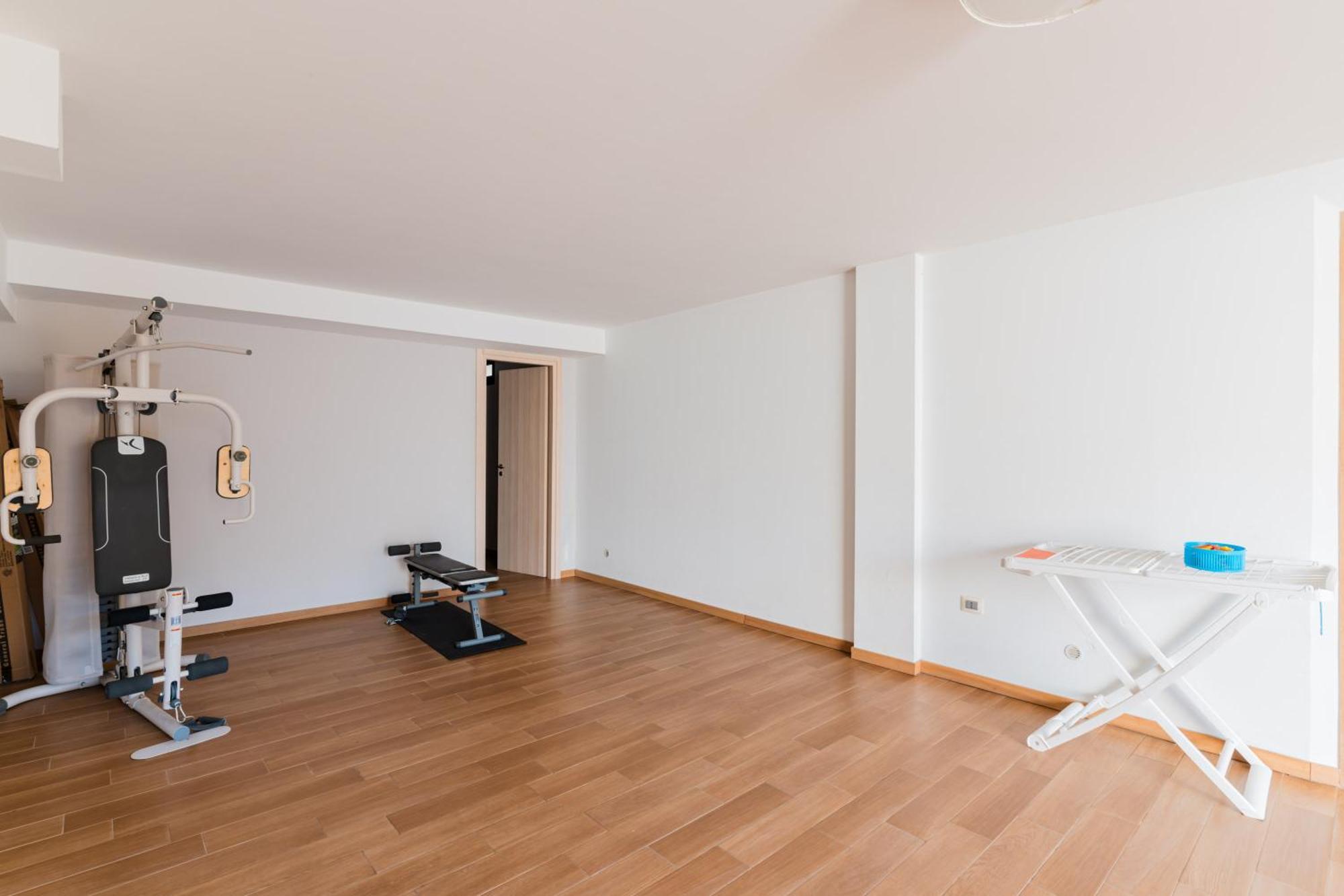 Intera Villa Ad Uso Esclusivo Con 2 Bagni 4 Camere Da Letto,Garage,Giardino,Area Fitness,Lavatrice,Wifi Tuglie Extérieur photo